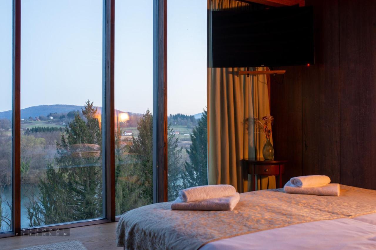 Vinica Castle Hotel ภายนอก รูปภาพ