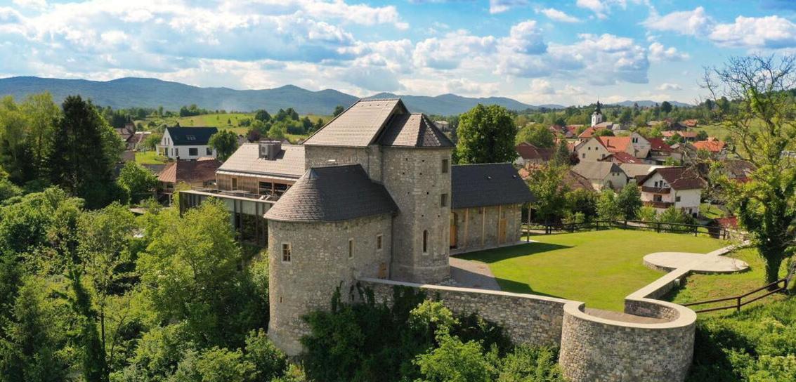 Vinica Castle Hotel ภายนอก รูปภาพ